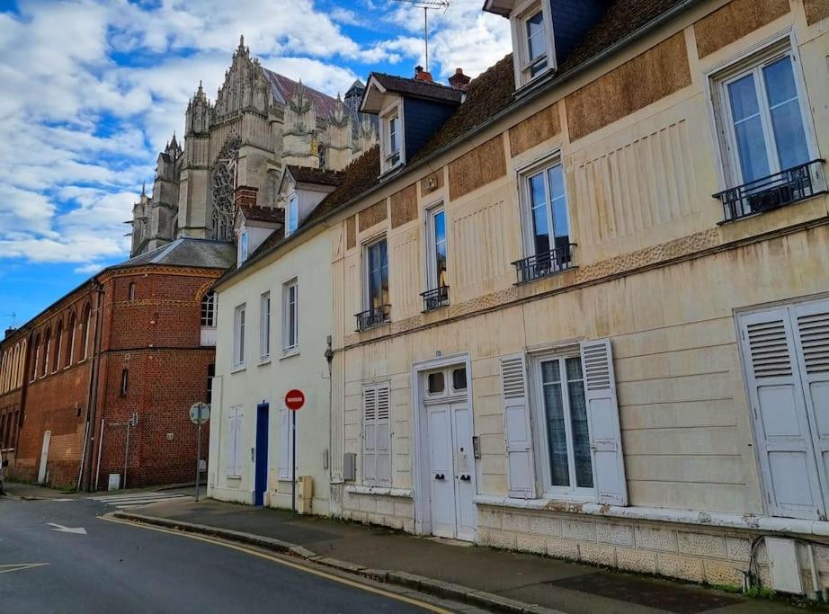 Le Studio De La Cathedrale Apartment Beauvais Exterior photo